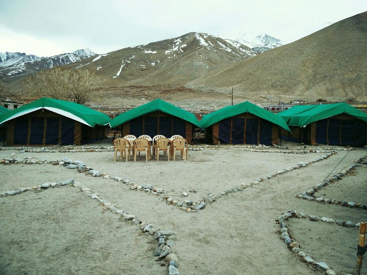Pangong Delight Camps And Cottages Spangmik Екстериор снимка